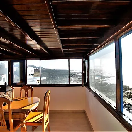 La Casa De Blas La Santa